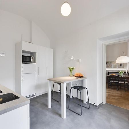 City Center Apartment With Parking Laibach Exterior foto