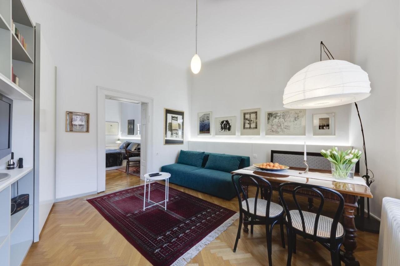 City Center Apartment With Parking Laibach Exterior foto