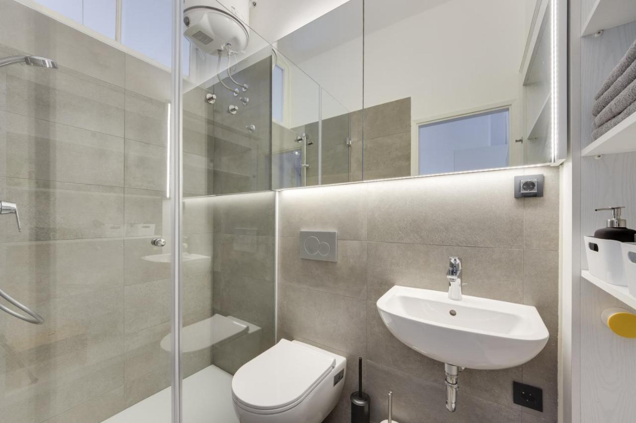 City Center Apartment With Parking Laibach Exterior foto