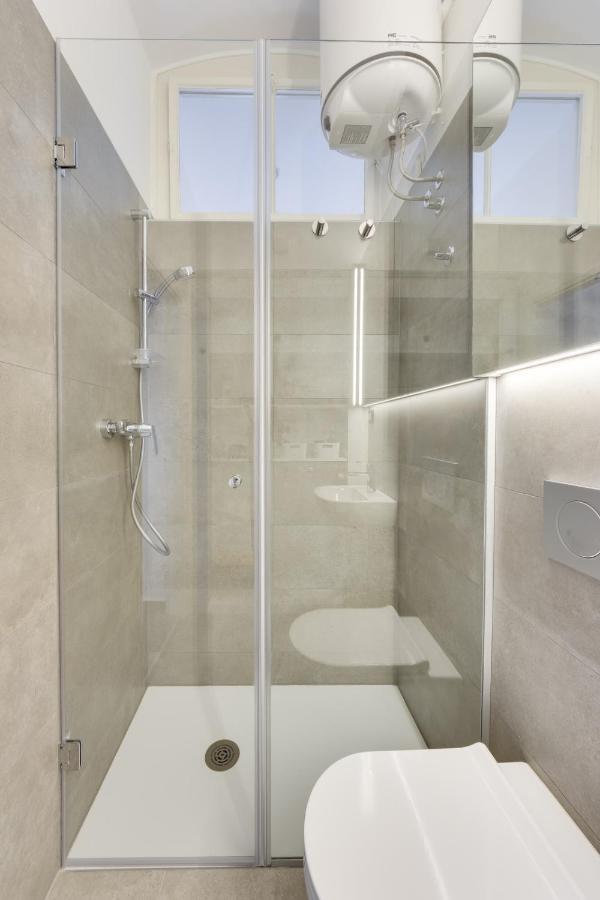 City Center Apartment With Parking Laibach Exterior foto